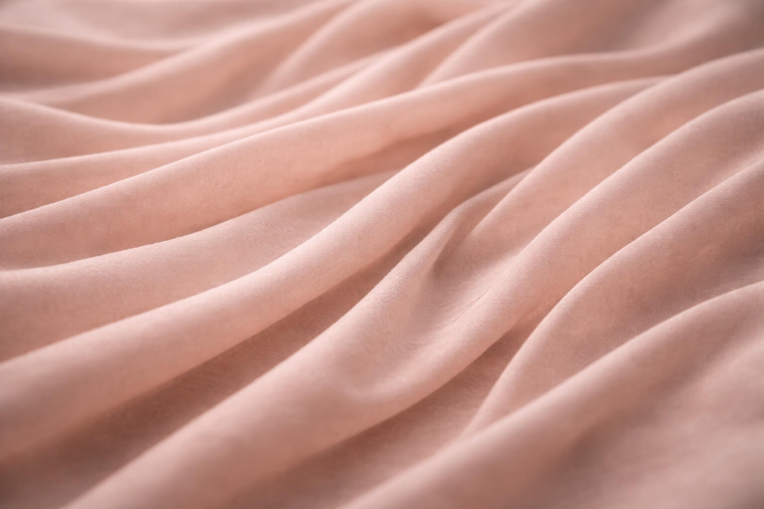 Silná menštruácia (hypermenorea): prečo vzniká a ako ju môžeš zvládnuť