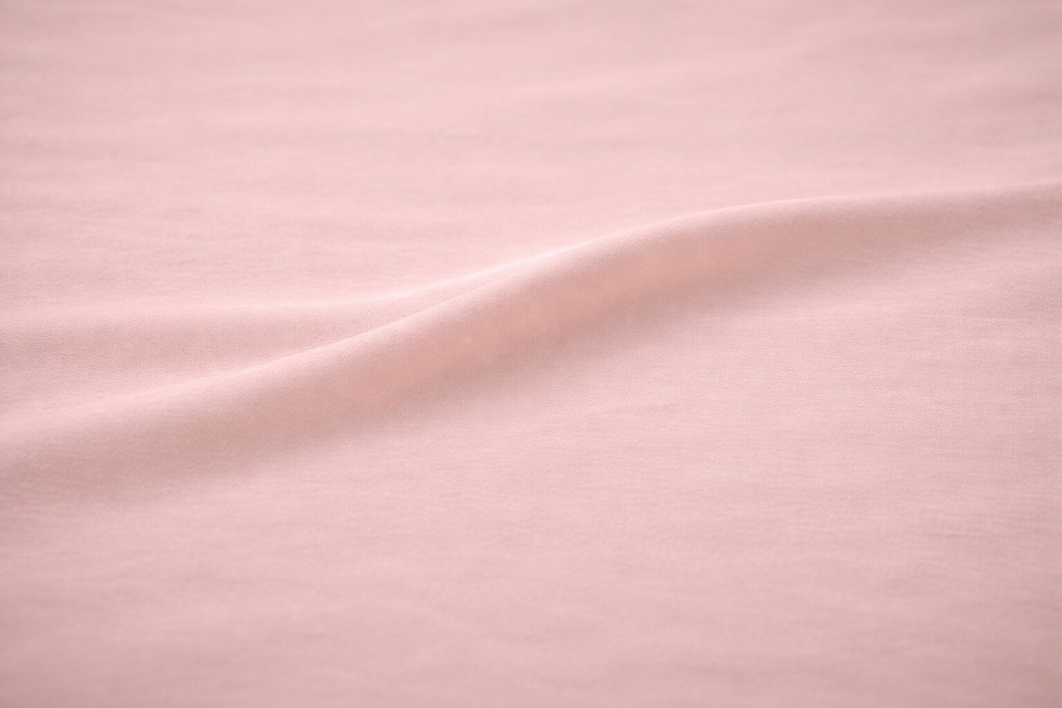 Slabá menštruácia (hypomenorea): čo znamená a kedy ju riešiť